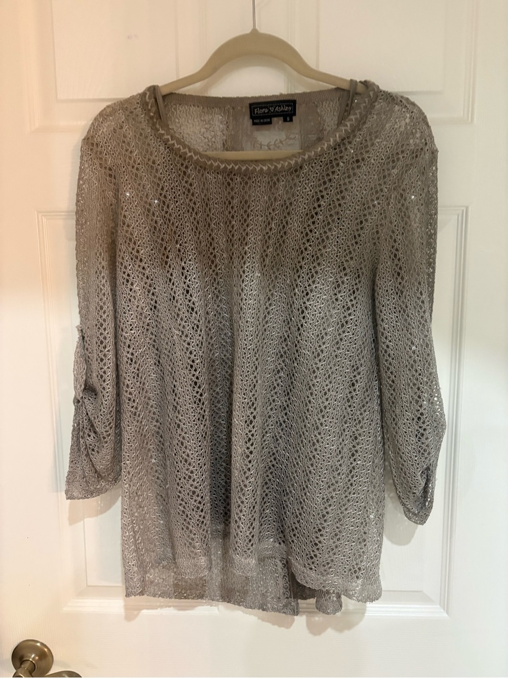 Flora Ashley Women’s Small TWO PIECE Open Knit Sequin Tunic Top Cami Taupe Gray